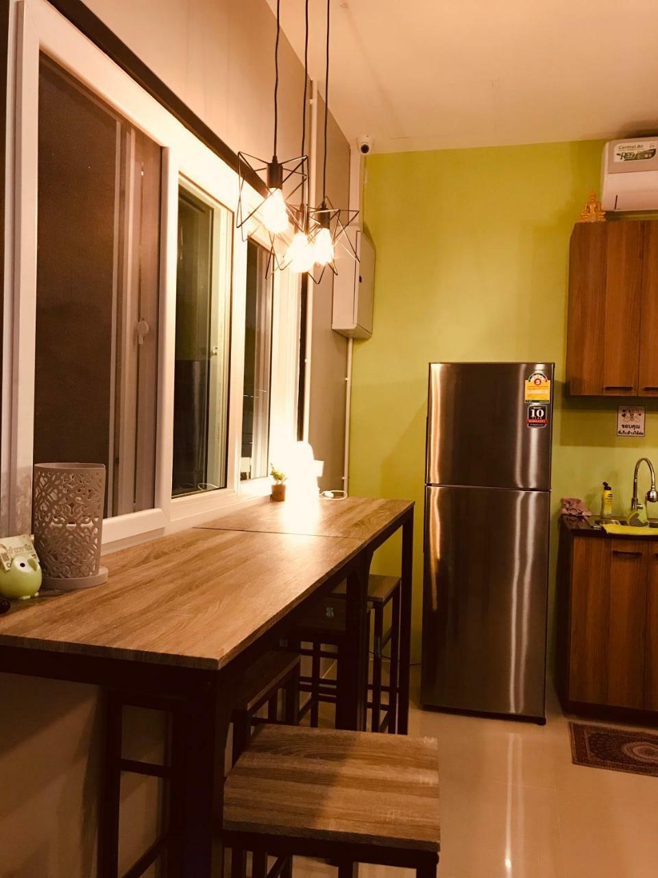Baan Wararin Hostel Pattaya Bagian luar foto